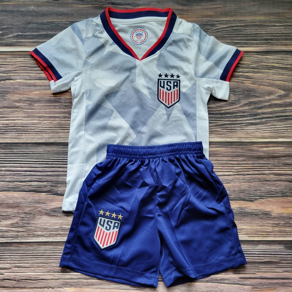 USA kid's soccer Jersey and shorts